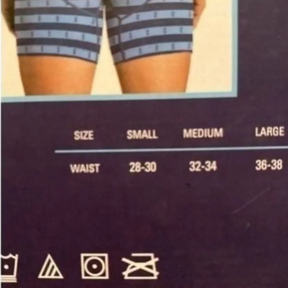 IZOD Mens 3 Stretch Boxer Briefs Small